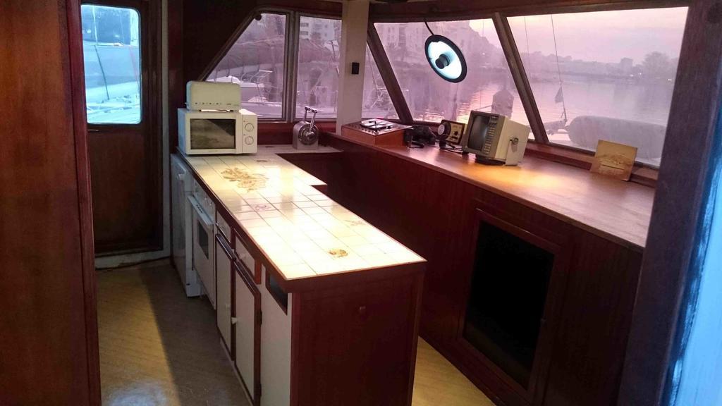 Yacht Bateau Moteur Benetti 19M Hotel Sete Ngoại thất bức ảnh