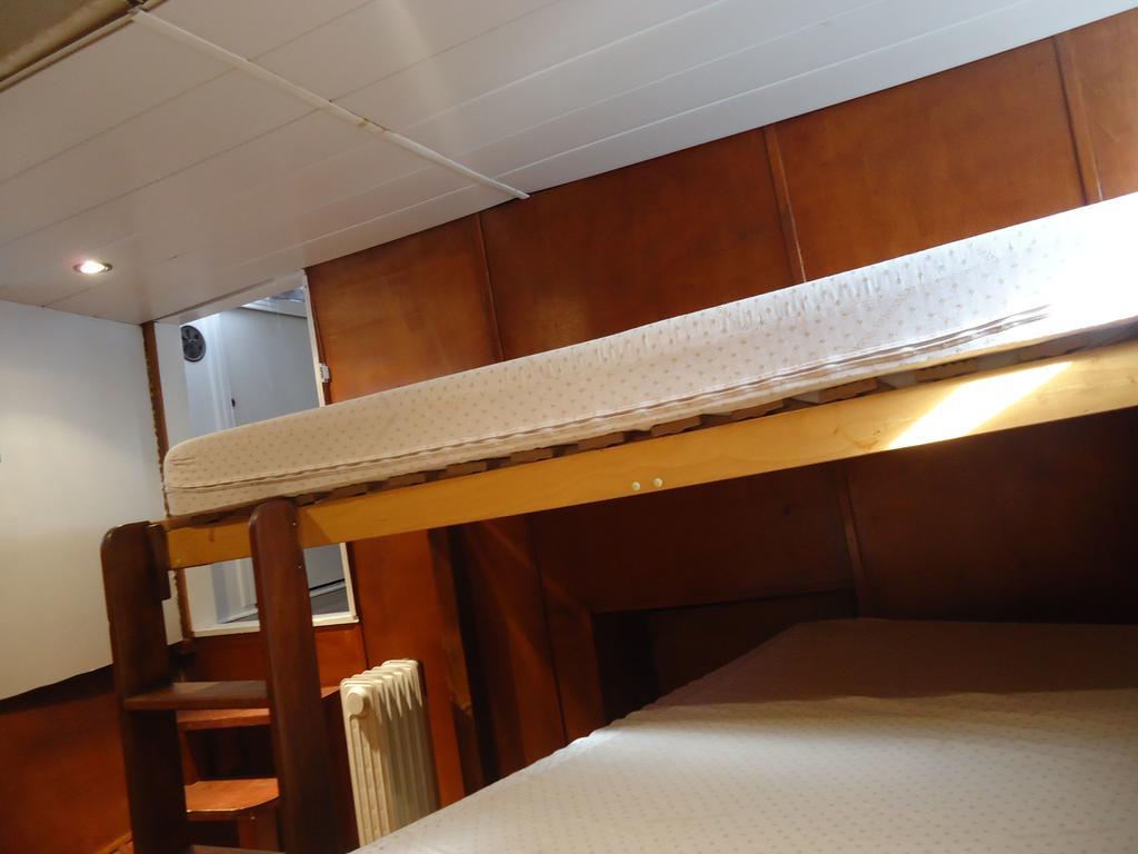 Yacht Bateau Moteur Benetti 19M Hotel Sete Ngoại thất bức ảnh